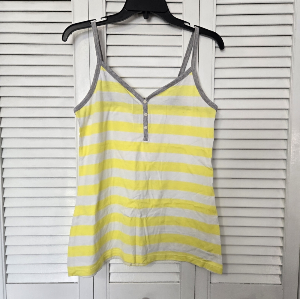 🟢 Old Navy Yellow and White Striped Top